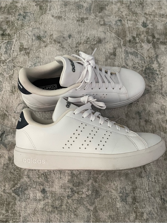 Shoes - Adidas Cloudfoam Comfort